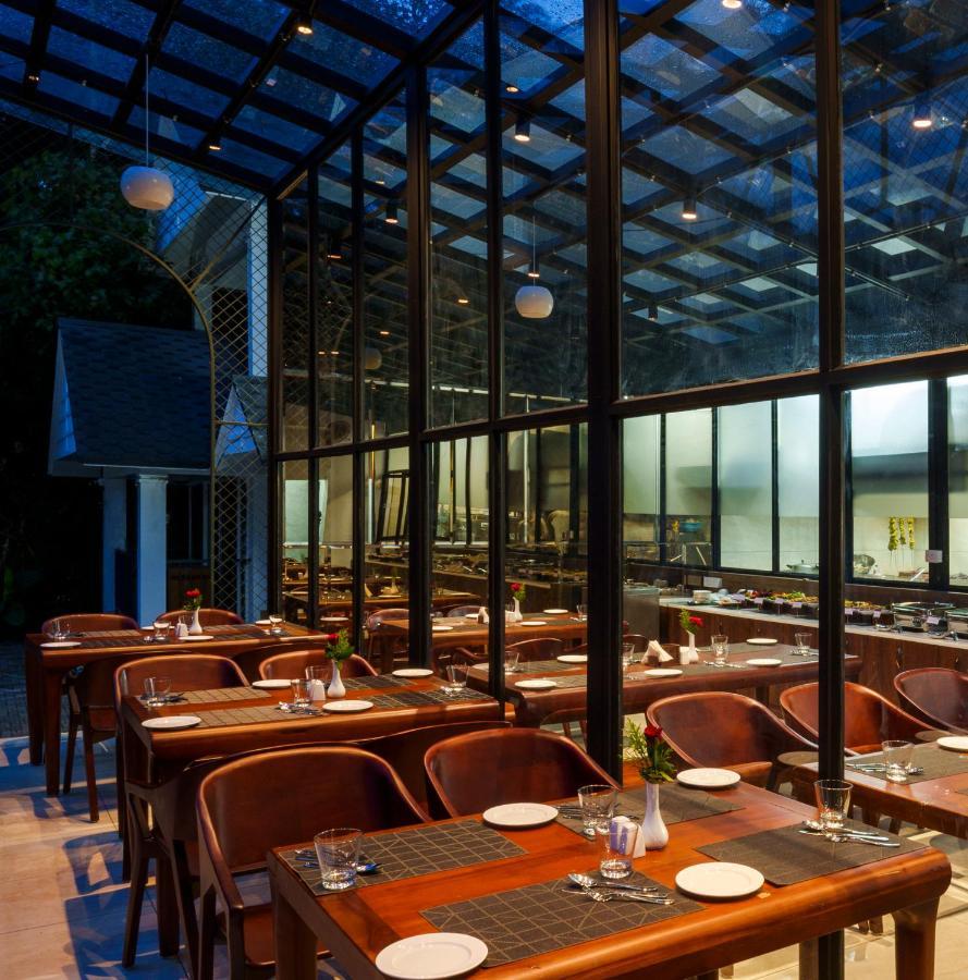Eden Woods Resorts And Spa Муннар Экстерьер фото