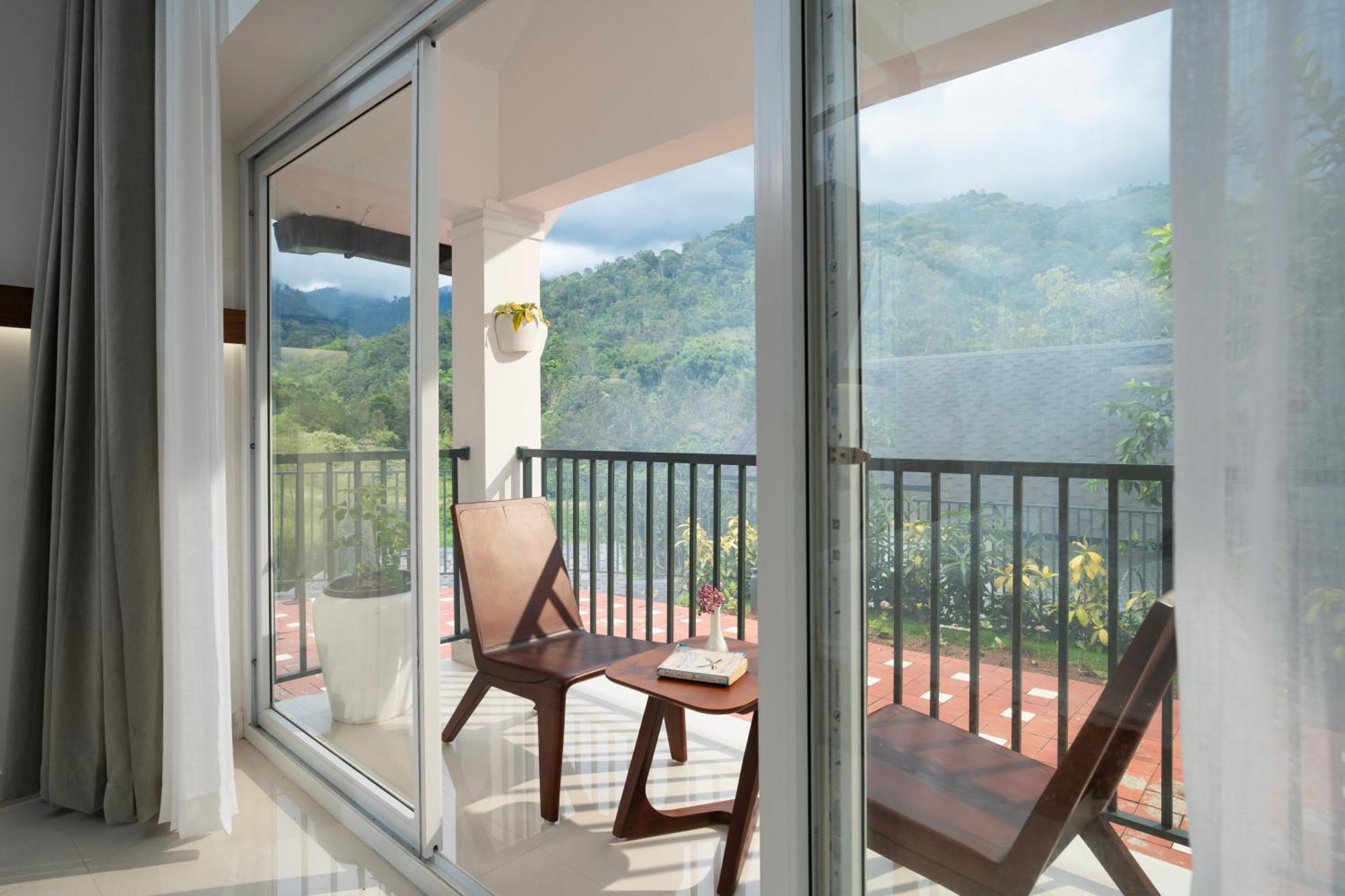 Eden Woods Resorts And Spa Муннар Экстерьер фото